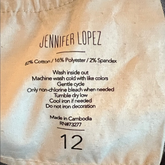 Women's Dark Blue Capri Jeans - Picture 2 of 7